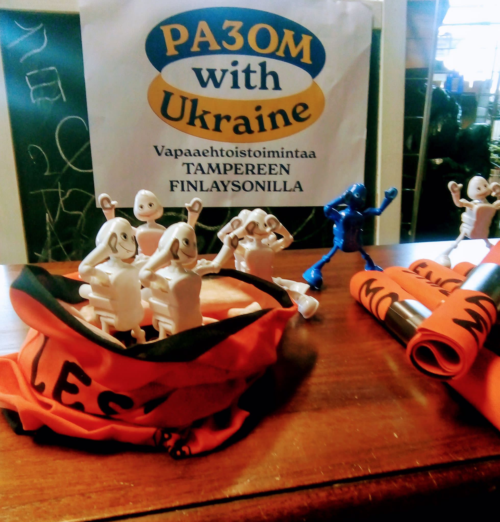 Sponsors Donate Toys To Ukrainian Refugees